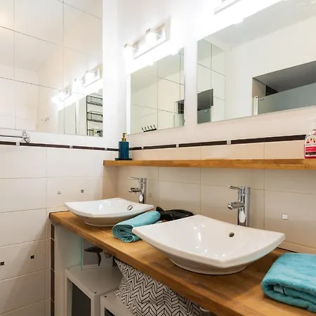 بيت ضيافة Garden - Maison Spacieuse Et Jardin - Proche Centre