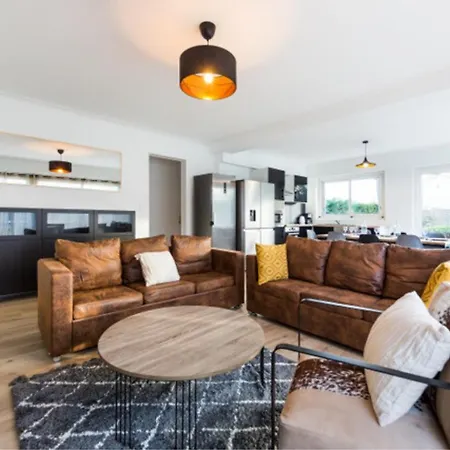 Pensjonat Garden - Maison Spacieuse Et Jardin - Proche Centre 4*